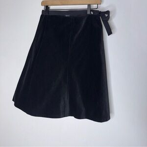 NWT Gap 4 Black Velvet A Line‎ Knee Length Skirt Tie Waist